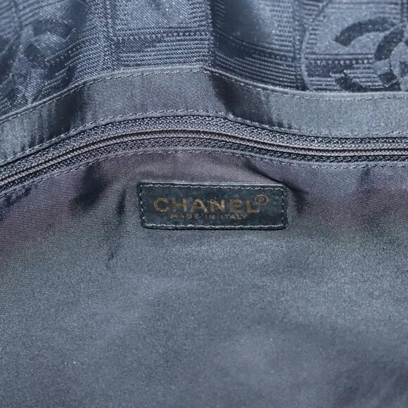 CHANEL New Travel Line Tote Bag Nylon Black gold CC Auth 131937 - Picture 11 of 16